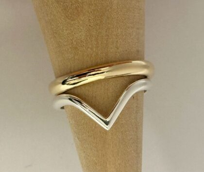 Classic 9 CT Gold Band Mckinley